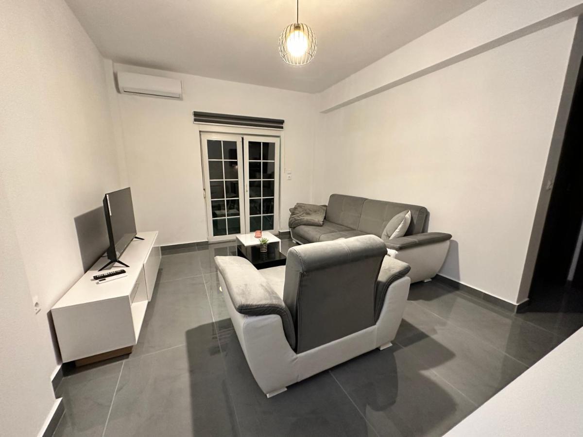 Mesangala Sunrise Apartment Nea Mesagkala Exterior photo